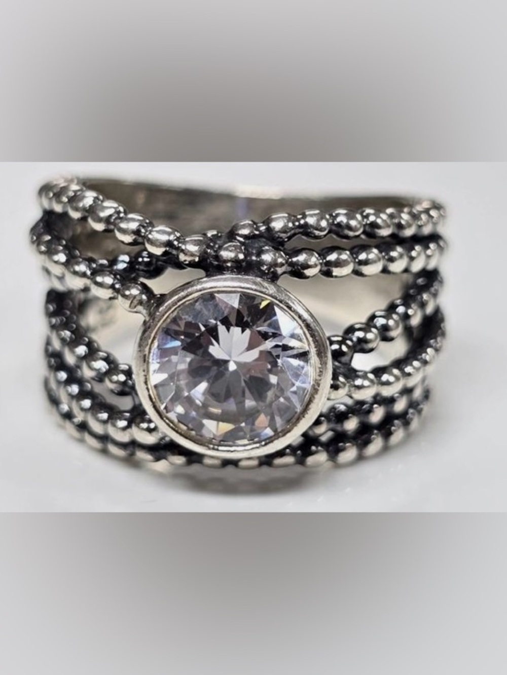 925 Silver Didae Israel Beaded Band Ring with Clear Round Stone